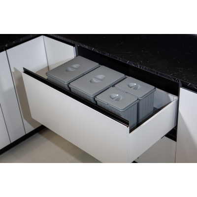 Cubos gris de reciclaje 41L con bandeja recortable y cubos con tapas - 2cubos de 14 lit y 2 cubos de 6.5 lit – para Modulo 80 Cubos gris de reciclaje 41L con bandeja recortable y cubos con tapas - 2cubos de 14 lit y 2 cubos de 6.5 lit – para Modulo 80