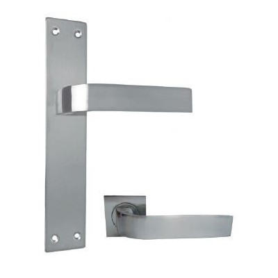 Juego manivela con o sin placa puerta níquel satinado. Juego manivela con o sin placa puerta níquel satinado.